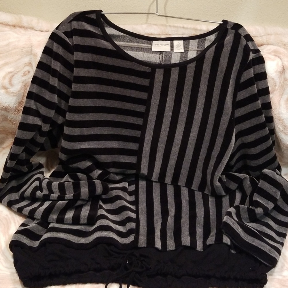Black & Grey stripes long sleeve - Picture 3 of 3